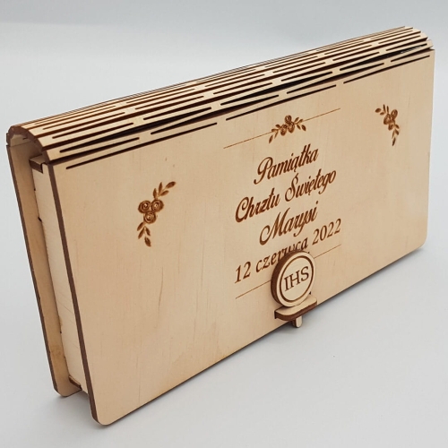 personalizowana pamiątka chrztu świętego.jpg