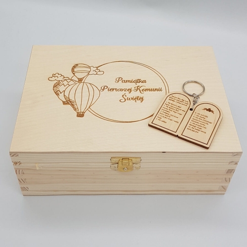 szkatułka na komunię z dedykacją.jpg