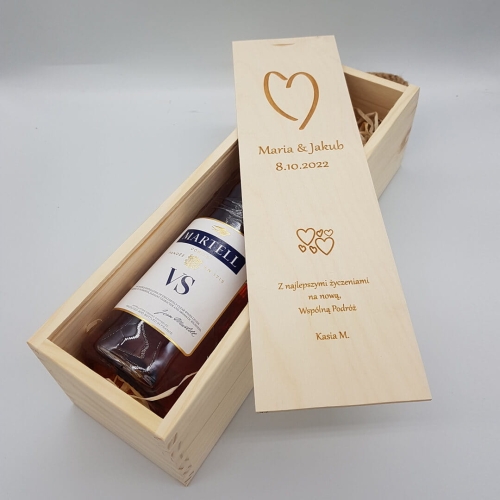 pudełko grawerowane na alkohol.jpg