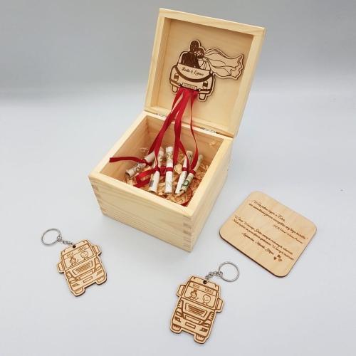 pudełko na pieniądze dla pary młodej.jpg