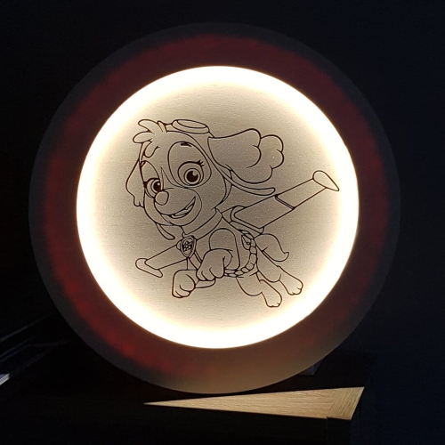 Lampka nocna z dowolnym grawerem.jpg