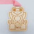 medal na pasowanie grupa żabki.jpg
