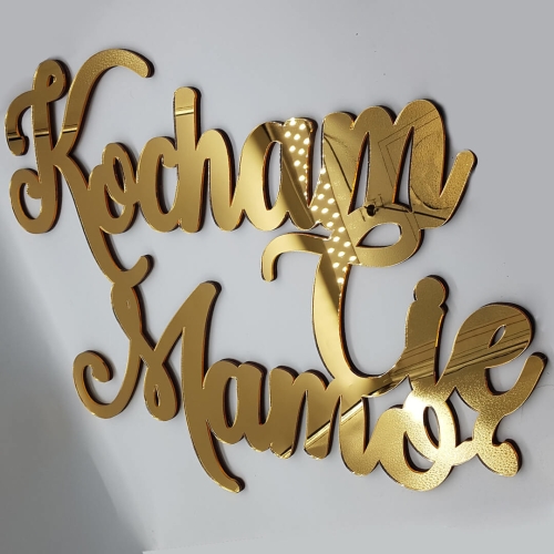 złoty napis kocham cię mamo.jpg