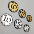 złote i srebrne monety do gier plansozwych.jpg