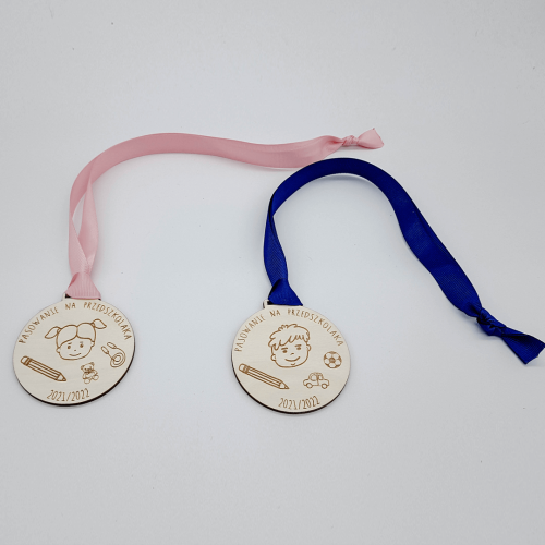 medal dla babci i dziadka.png
