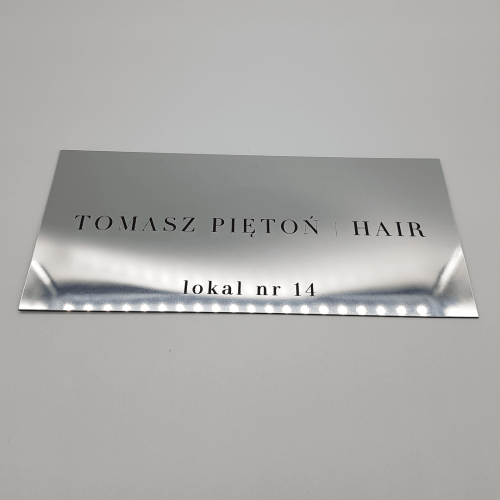 tabliczka grawerowana na drzwi.png